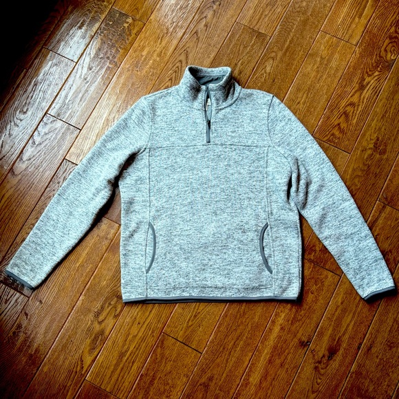 Cozy Light Gray Quarter-Zip Pullover Sweater with Front Pockets - Picture 1 of 5